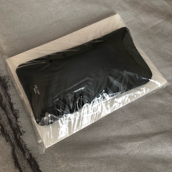 Celine Audrey Oversized Sunglasses - Picture 4 of 4